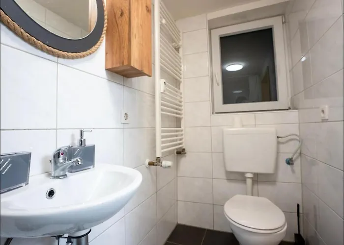 Livemore24 - 1 In Wlan Lejlighed *