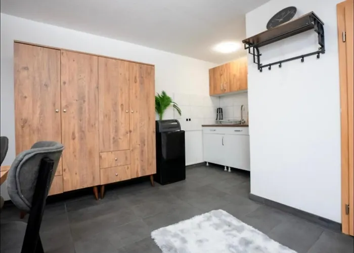 Livemore24 - 1 In Wlan Lejlighed *